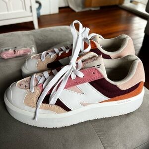 New Balance Women's Pink and Rust and Maroon Sneakers